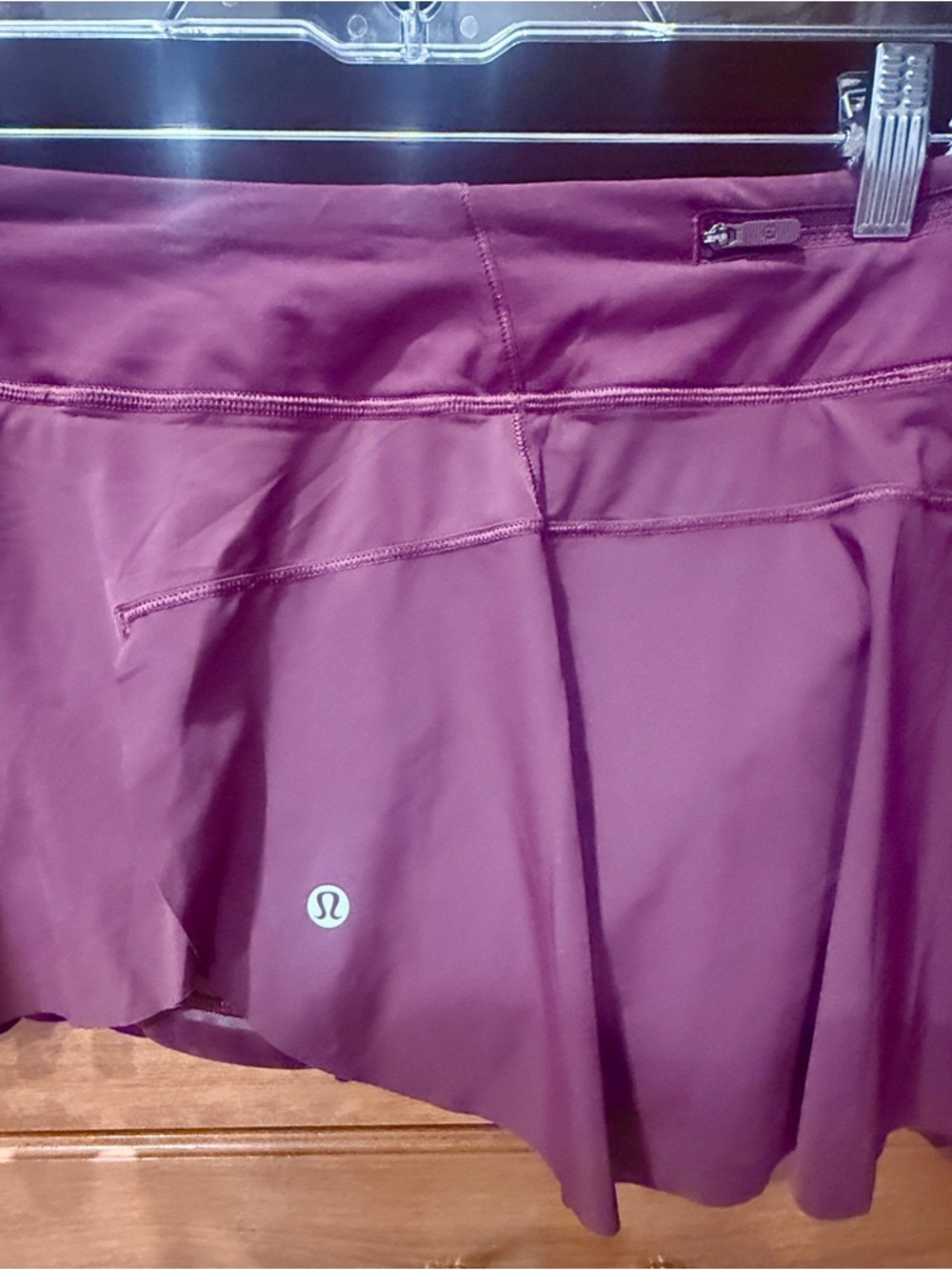 Lululemon 2 skorts in Olive Green & Burgundy SZ 6 perf w/ pocket for phone/keys - Picture 13 of 14